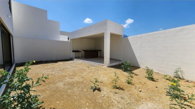 CASA NUEVA EN BOSQUES DE LAS MISIONES SECTOR ENCINO 6