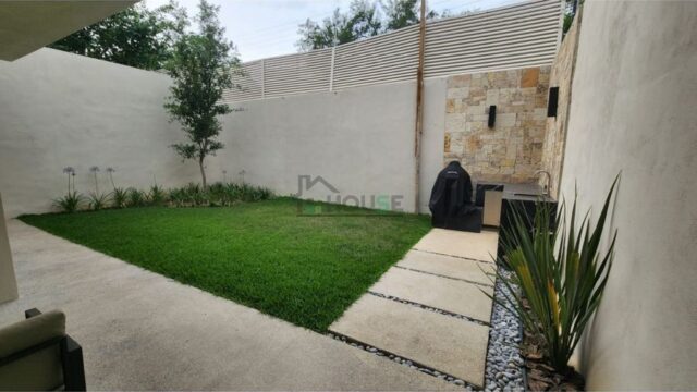 FRACCIONAMIENTO LAS TESELAS 5