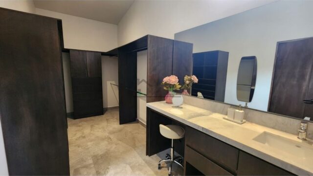 FRACCIONAMIENTO LAS TESELAS 8