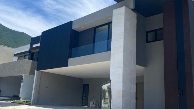 WhatsApp Image 2025-08-04 at 19.45.00